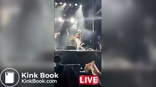 ????????SINGER PISSES ON FAN @CONCERT OMG! LOL1080, ScatKings.com Scat Porn 9 ScatKings.com Scat Porn